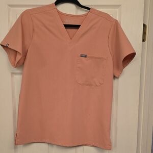 Figs Women's Pink V-Neck Short Sleeve Tee